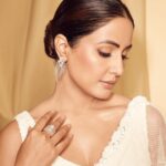 Hina Khan Instagram – 🤍🤍🤍