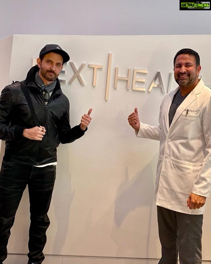 Hrithik Roshan Instagram - Happy birthday Dr. Darshan. Keep filling our lives with the best of health hacks . May all our NEXT years be full of HEALTH! Stay amazing 👊 @darshanshahmd #Nexthealth #LA