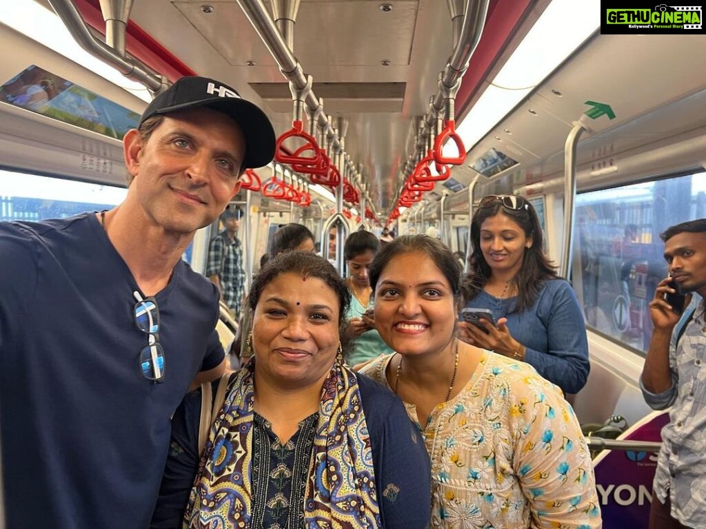 Hrithik Roshan Instagram - Took the metro to work today. Met some really sweet n kind folks. Sharing with you the love they gave me. The experience was spectacular. Beat the heat + the traffic. Saved my back for the action shoot I’m going for.