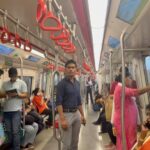 Hrithik Roshan Instagram - Took the metro to work today. Met some really sweet n kind folks. Sharing with you the love they gave me. The experience was spectacular. Beat the heat + the traffic. Saved my back for the action shoot I’m going for.
