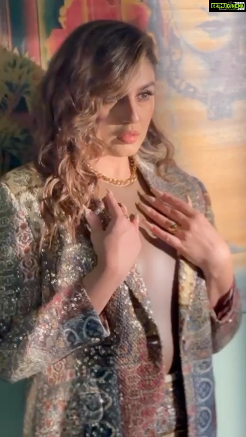 Huma Qureshi Instagram - Chorni ya Morni ?? @dhruvadityadave