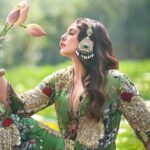 Huma Qureshi Instagram - “There can be no art in the absence of courage”, says Huma Qureshi, as she shoots for us on a bright morning in the spellbinding Dal Lake. The actor was in Srinagar, Kashmir, to be the showstopper for couturier Varun Bahl’s historic fashion show – the first ever mainstream showcase in the valley in the last forty years. Models from Srinagar and neighbouring areas participated spiritedly in the show. Two years ago, a fashion show held by locals in the valley had irked the radicals. They had taken out a protest march against the organisers. Bahl’s grand show turned out to be far cry – shutting down naysayers, it proved how fashion – a celebration of free will and individual liberty, can also become a means to counter extremism. It marked the fearless return of art and fashion in the Valley. Happy to see her mother’s homeland bounce back after a long period of gloom, Qureshi says fashion can serve as a powerful unifier. “Fashion can help find beauty and harmony even when it’s difficult to do so. It can bind people across the world. Fashion is liberating and should be allowed to flourish,” says Qureshi. Qureshi played the perfect muse for us as she posed for her first ever fashion shoot in Kashmir, celebrating wedding wear rooted in traditions. “Every bride looks resplendent irrespective of which part of India she is from. Whether it is a sari, a lehenga or a sharara —- Indian wedding couture has a special place in my heart. Its beauty is unmatched,” says Qureshi, who looks like a dream herself in Bahl’s splendid creations. Concept & Creative Direction: @sharaashraf Outfits: @varunbahlcouture Styling: @gopalikavirmani Photos: @lakshaysachdevaphotography jewellery: @thehouseoframbhajos coordination: @kayanaaaaat production: Irshu (@euphoriatravelservices )