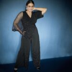 Huma Qureshi Instagram - Black Swan 🦢 Styled by @aeshulalanshah @kanysshka Outfit @babitamalkani @viralmantra Jewellery @hybajewels Footwear @aands_official @ascend.rohank Make up @ajayvrao721 Hair @rakshandairanimakeupandhair Nails @itsoezi Photographer @harshalshah95