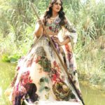 Huma Qureshi Instagram – “There can be no art in the absence of courage”, says Huma Qureshi, as she shoots for us on a bright morning in the spellbinding Dal Lake. 

The actor was in Srinagar, Kashmir, to be the showstopper for couturier Varun Bahl’s historic fashion show – the first ever mainstream showcase in the valley in the last forty years. Models from Srinagar and neighbouring areas participated spiritedly in the show. 

Two years ago, a fashion show held by locals in the valley had irked the radicals. They had taken out a protest march against the organisers. Bahl’s grand show turned out to be far cry – shutting down naysayers, it proved how fashion – a celebration of free will and individual liberty, can also become a means to counter extremism. It marked the fearless return of art and fashion in the Valley.

Happy to see her mother’s homeland bounce back after a long period of gloom, Qureshi says fashion can serve as a powerful unifier. “Fashion can help find beauty and harmony even when it’s difficult to do so. It can bind people across the world. Fashion is liberating and should be allowed to flourish,” says Qureshi.

Qureshi played the perfect muse for us as she posed for her first ever fashion shoot in Kashmir, celebrating wedding wear rooted in traditions. “Every bride looks resplendent irrespective of which part of India she is from. Whether it is a sari, a lehenga or a sharara —- Indian wedding couture has a special place in my heart. Its beauty is unmatched,” says Qureshi, who looks like a dream herself in Bahl’s splendid creations.

Concept & Creative Direction: @sharaashraf 
Outfits: @varunbahlcouture 
Styling: @gopalikavirmani 
Photos: @lakshaysachdevaphotography 
jewellery: @thehouseoframbhajos 
coordination: @kayanaaaaat 
production: Irshu
(@euphoriatravelservices )