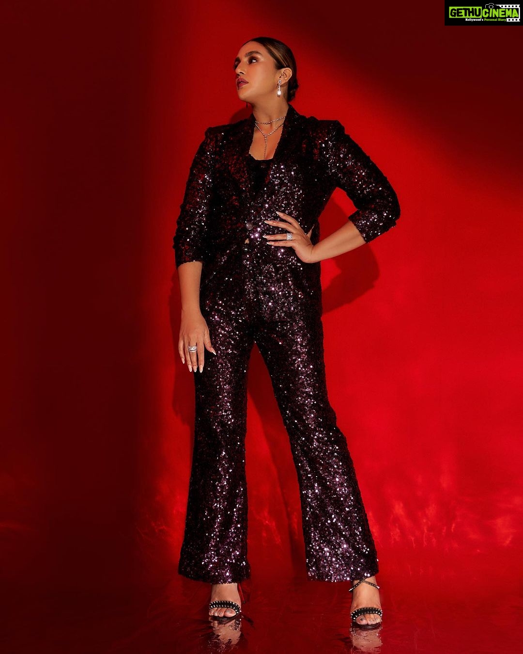 Huma Qureshi Instagram - Siblings ❤️ all cleaned up for the #Bawaal screening Styled by : @sanamratansi Assisted by : @ankitha_chauhan @sr_styleco Pant suit - @eizabykaaj Earrings : @diosaparis @Amigos.rizwan Rings - @karishma.Joolry Neck layering - @tuula.jewellery Photographer : @kaasastudio Hair : @cletusliuu Make up : @krisann.figueiredo.mua Nails : @itssoezi