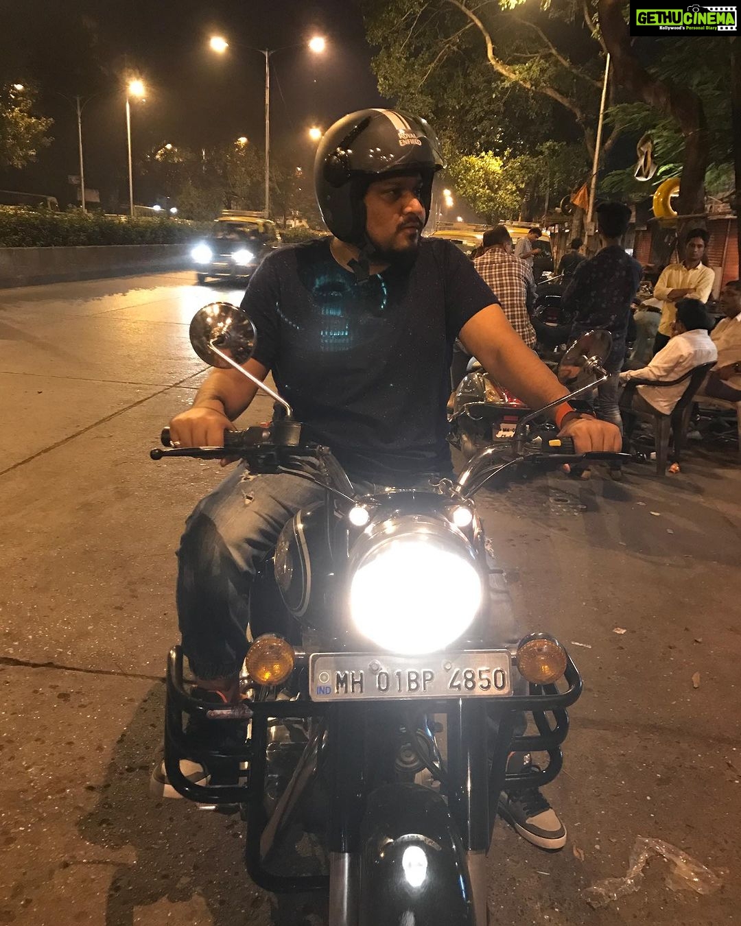 Hussain Dalal Instagram - Happy birthday Abbas bhai ! @abbasdalal my bestest friend. My closest ally. Brother. Guide. Father. The greatest and coolest and most unstable man I’ve ever met! Happy birthday. May you live a thousand years and beyond that. I love you more than Instagram can handle. In your honour today we have launched the #mumbaimerijaan teaser. Hahaha I love you again.. and again.. and again.. happy birthday ♥️♥️♥️