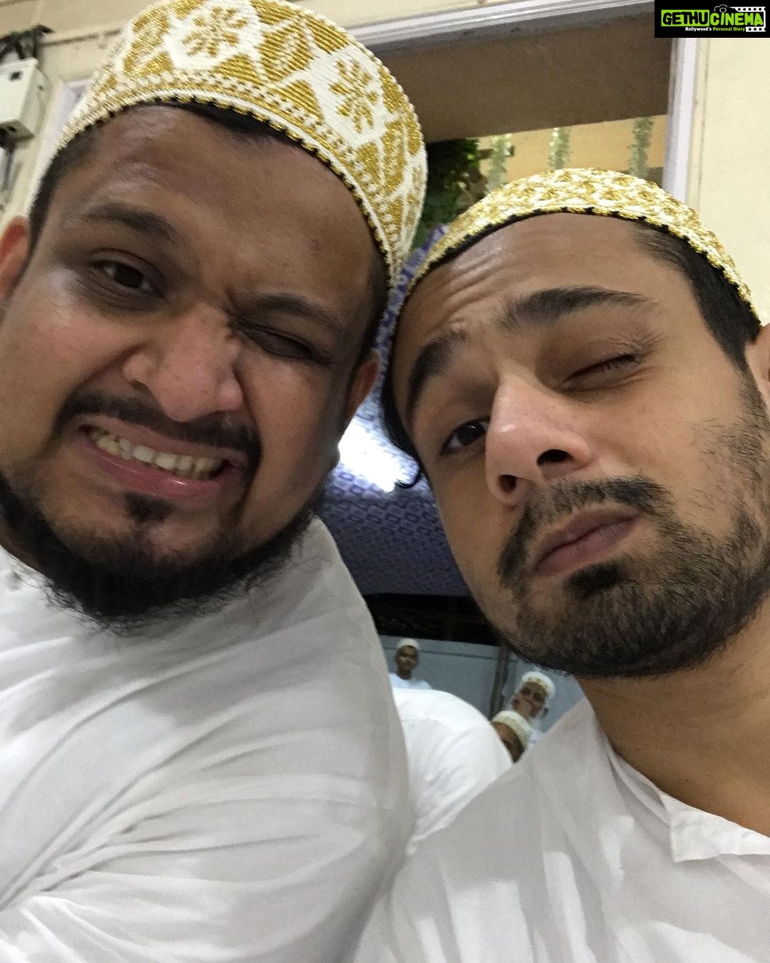 Hussain Dalal Instagram - Happy birthday Abbas bhai ! @abbasdalal my bestest friend. My closest ally. Brother. Guide. Father. The greatest and coolest and most unstable man I’ve ever met! Happy birthday. May you live a thousand years and beyond that. I love you more than Instagram can handle. In your honour today we have launched the #mumbaimerijaan teaser. Hahaha I love you again.. and again.. and again.. happy birthday ♥️♥️♥️