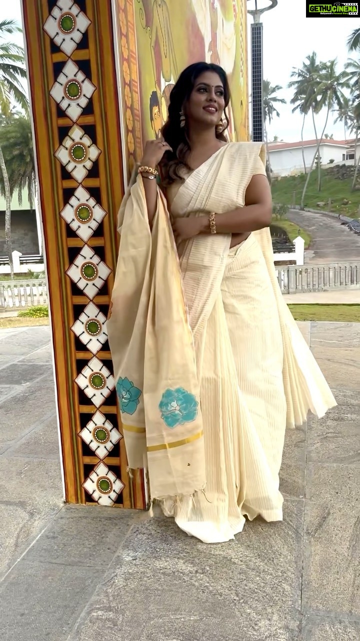 Ineya Instagram - Shoot with @iam_ineya for @weaversvillagestore and @sobhaviswanath_official Model @iam_ineya Designer @weaversvillagestore @sobhaviswanath_official MUA @parvathy_prajeev @parvathy_prajeev.j @la_fairy_makeup_studio Styling @lekshmy_prajeev Jewellery @planetjewel Credits @vvluckylechu @maalawika #behindthescenes #fashionmodel #actress #handloom #handloomsaree #jewelry #onam #onamsaree #keralaactress #tamilcinema #kannadaactress #tamilheroine #desinersarees #fashion #fashionmodel #fashiondesigner #fashionphotography #canonphotography Thiruvananthapuram, Kerala, India