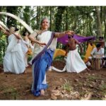 Isha Sharvani Instagram - It was so special having @meeteshtaneja come to our studio in Kerala to spend a day with the Daksha Sheth Dance Company. Thank you for capturing moments that bring back such cherished memories of a tribe of artists coming together to put on a show. Our art, laughter, hard work and passion seen through your lens 🙏🏾❤️ So much love 💕