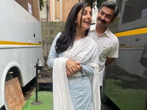 Isha Talwar Instagram - Bhaukaal abhi baaki hai ! 

Pata hai waqt lag gaya hai,par jald :) 

#3yearstomirzapuronprime