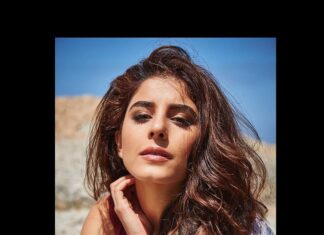 Isha Talwar Instagram - Gel,no gel, All of us can tell, They cast a spell! 🏝️☀️🌊