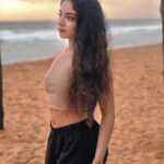 Ishaani Krishna Instagram - 🌊🌅 PC : @aleena.melvon