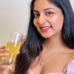 Ishaani Krishna Instagram - Hello you all 👋🏻 A lot of y’all have been asking me so many questions regarding my skincare and bodycare. So I thought why not do a reel on the most frequently asked questions regarding the same 🤩 Firstly, a lot of you wanted to know how I take care of my skin against tanning and dullness.. Well I have this home remedy where we mix a bit of lime and sugar to make a paste. Apply it on your skin, leave it on for 2-3 mins and wash it off, and done! You’d start seeing slight changes within 4-5 days. Second most asked question is “How do you pull off all outfits so confidently?” Well.. the secret to my confidence is my @rexona.in roll-on deodorant The odour from our underarm sweat used to make me feel very insecure, taking my entire energy and confidence level down. Be it a hectic day or an exhausting schedule, I don’t have to worry anymore because Rexona roll-on keeps me energetic, confident and fresh all day long 🤍 The 3rd most frequently asked question was “What is the secret to your glowing skin”? Well I think the secret to my glowing skin would be the lime-honey water that I have each day first thing in the morning after I wake up 🍋🍯💧 Now that was fun 🤗 #Ad #RexonaIndia #RexonaRollOn #ShowerFreshAllDay #72HourProtection #TISTmedia