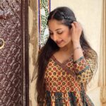 Ishaani Krishna Instagram - 💛 PC : @hansubeeeey Udaipur City palace