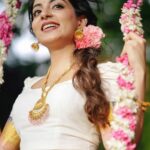 Ishaani Krishna Instagram - 🌼✨ Shot by : @sk_abhijith Hair : @brahma_hairandmakeup Jewellery : @regaljewellers_in