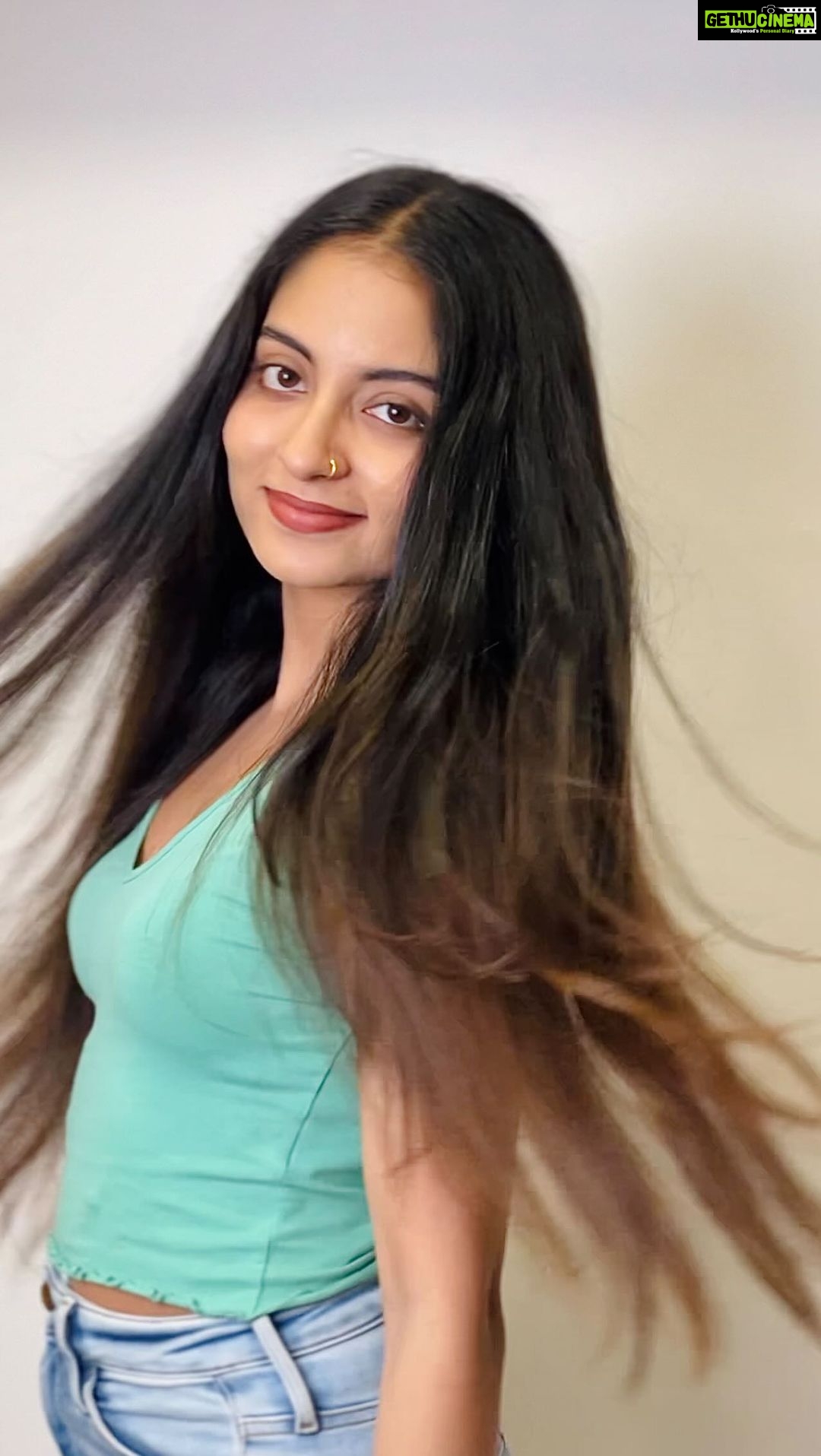 Ishaani Krishna Instagram - Here is Pilgrim’s Newly Launched Spanish Rosemary & Biotin Hair Products Sourced from Spain The products are as effective and natural as 2% minoxidil and boosting hair strength! Pilgrim’s Spanish Rosemary & Biotin Shampoo. Reduces hair fall, and claims 95% stronger hair! They also have an oil and conditioner in the same range. I recommend using all 3 to get the best result. Shop now Coupon Code : ISHAANI30 @discover.pilgrim Also available on Nykaa, Amazon, Flipkart, Myntra & Purplle #AntiHairfallShampoo #Hairfallcontrol #Pilgrim #StrongHair #Haircare #HairGrowthOil #Biotin #Antihairfallshampoo #SpanishRosemary #HaircareSolutions #RosemaryAntiHairfallShampoo #Ad