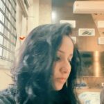 Ishika Singh Instagram - They say all woman 👩 are same … let’s celebrate womanhood lolz 😂 #woman #womanstyle #womaninsight #womanism #funnyreels #funnymeme