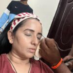 Ishika Singh Instagram - After 4 years … I can say nothing changed … n yet everything changed ! On sets after a long time ! #shooting #shootlife #shootmode #actorslife #actorslife🎬 #actorlife🎬🎥 #tollywood #telugufilmnagar