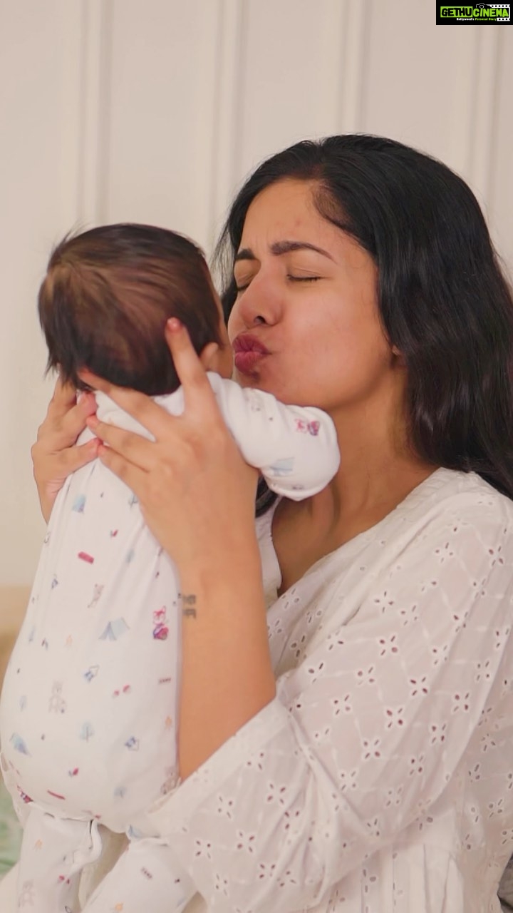 Ishita Dutta Instagram - As a new mom going to the parlour is not an option but why should that stop you from looking fabulous. The mini facial hair remover by @braunbeauty_in is every girl’s best friend. It has made facial hair removal so gentle, quick and painfree for me!💁 ✨ NO bumps, cuts, redness & rashes! It’s quick and painlessly delivers smooth skin instantly.✅ Get yours today on the amazon great india festival sale at the best price 🤩 # ad #facialhair #hairremoval #braun #braunbeauty #painless #reelsindia
