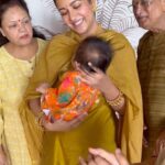 Ishita Dutta Instagram - गणपति बप्पा मोरया! पुन्हा वर्षी लवकर या! 🙏❤️