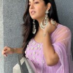 Ishita Dutta Instagram - Day 2 💜 #ganapatibappamorya Wearing my fav colour 😍 Outfit: @monaandvishu @viralmantra Stylist: @styledbynikinagda @indianjewellery999