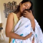 Ishita Dutta Instagram - Vaayu ki favourite Lori 👶🏻 #MashiPishi