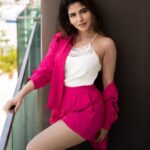 Iswarya Menon Instagram - 🌺 . @fahil_hakkim