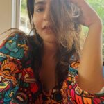 Iswarya Menon Instagram – Rainbow on my clothes literally 🌈😜
.
#colourful #goodfoodgoodmood