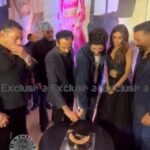 Jackie Shroff Instagram - Salman Khan & Jackie Shroff join the grand celebration of DONO #SalmanKhan, #JackieShroff #SunnyDeol #BobbyDeol #SoorajBarjatya #Dono#RajveerDeol #PalomaDhillon, and Director #AvnishBarjatya.