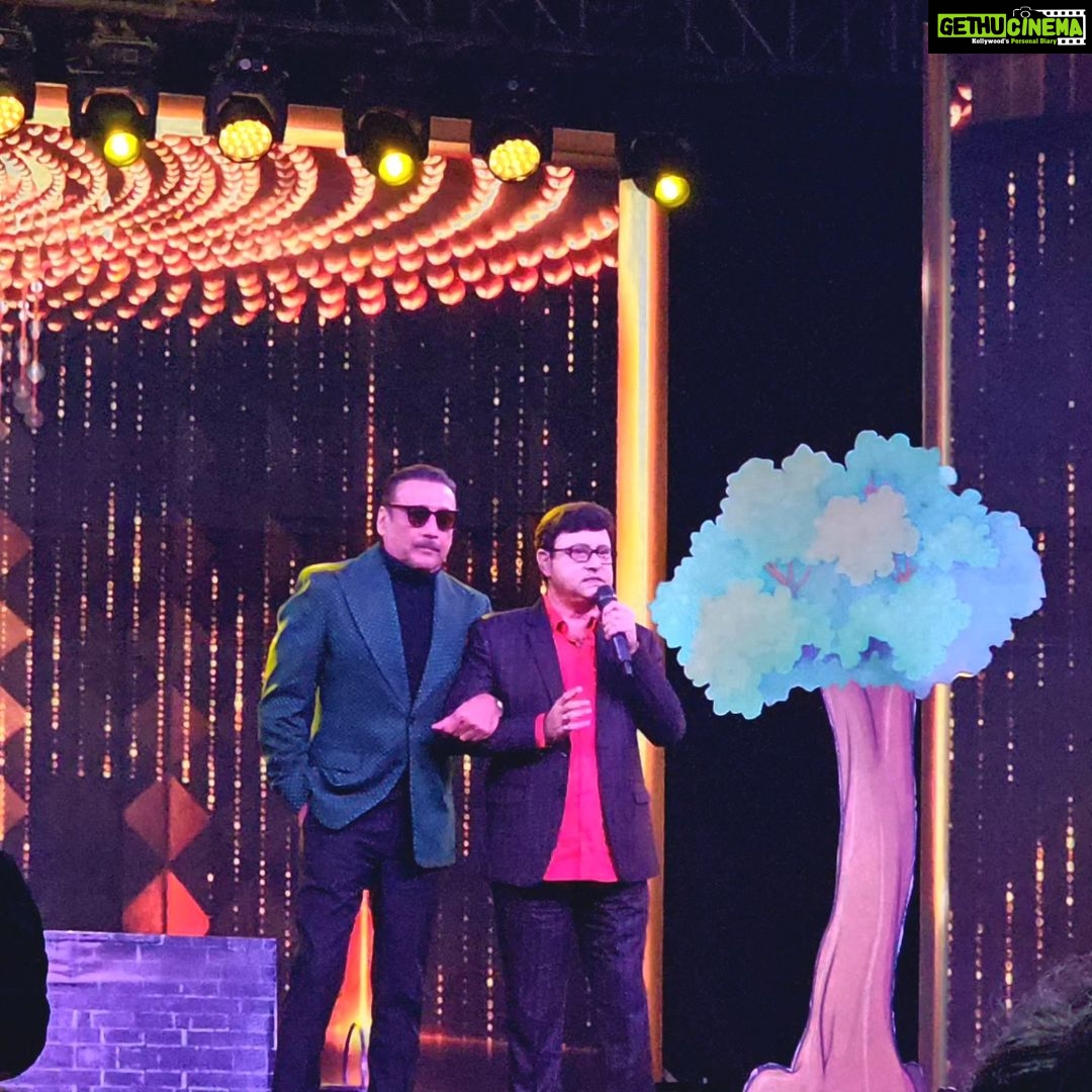 Jackie Shroff Instagram - At the felicitation ceremony of my friend @sachin.pilgaonkar ❤️ on completing 60 years in the industry @faktmarathitv .