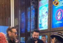 Jackie Shroff Instagram - “Radio Waves Meet the stars of Khalnayak 📻🌟 #BollywoodBliss #RJMeetup #KhalnayakMemories #npn #npnKhalnayak #30yearsofKhalnayak #nashapremierenights #nashapremierenightsKhalnayak #madhuridixit #sanjaydutt #Jackieshroff #SubhashGhai