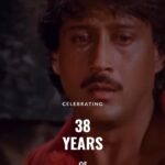 Jackie Shroff Instagram – #38yearsofterimeherbaniyan
#terimeherbaniyan 💫