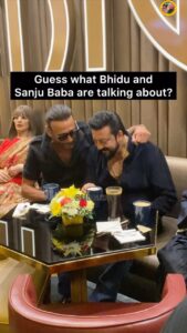 Jackie Shroff Instagram - Can you tell what @duttsanjay and @apnabhidu is talking? 
Wrong answers only 🫢😂

@dutt.sanjay @apnabhidu @madhuridixitnene @subhashghai1 @muktaartsltd @chadhagroup_ @pvrpictures @rdindia_ @cartersblue 

#npn #npnKhalnayak #30yearsofKhalnayak #nashapremierenights #nashapremierenightsKhalnayak #madhuridixit #sanjaydutt #Jackieshroff #SubhashGhai