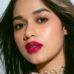 Jannat Zubair Rahmani Instagram - In 2022, Rahmani featured in ‘Forbes 30 Under 30’ list and called it one of her biggest teen achievements. The same year, she also participated in one of the most anticipated reality TV shows “Fear Factor: Khatron Ke Khiladi 12” and ended up at the 4th position. Zubair who earlier only used to feature in songs is now engaging all with her singing. Her new Arabic song 'Kayfa Haluka' recently made it to the music charts and is being loved for its catchy beats and for her sizzling looks. In this candid chat with FACE, the actress-turned-influencer talks about the role of social media in her career, reuniting with Shraddha Kapoor, setting fashion goals, an important life lesson, and much more… Produced By: @facemag.in Publisher: @harshithundet Creative Director: @farrahkader Photography: @thebhupeshkalal Production: @rayyroomfilms Stylist: @juhi.ali Makeup & Hair Artist: @rishinaacharya Shoot Coordinator: @masaladosa_ Asst. Creative Dir: @haaute Interview by: @tanishka.juneja Asst. MUAH: @abranashaikh Artist Publicity: @straighttalkcomm On Jannat- Blue Tech Bustier and Orange Taeko Skirt: Outfit: @virsheteofficial Bag: @lavieworld Accessories: @rubans.in Heels: @rossobrunelloofficial Pink Co-ord set paired with Yellow Bralette: Outfit: @ranbirmukherjeeofficial Bag: @lavieworld Accessories: @rubans.in Heels: @rossobrunelloofficial #FaceMagazine #JannatZubair #FaceoftheMonth #Interview #Exclusive #PhotoShoot #DigitalMagazine #Explore Mumbai, Maharashtra