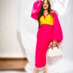 Jannat Zubair Rahmani Instagram - In 2022, Rahmani featured in ‘Forbes 30 Under 30’ list and called it one of her biggest teen achievements. The same year, she also participated in one of the most anticipated reality TV shows “Fear Factor: Khatron Ke Khiladi 12” and ended up at the 4th position. Zubair who earlier only used to feature in songs is now engaging all with her singing. Her new Arabic song 'Kayfa Haluka' recently made it to the music charts and is being loved for its catchy beats and for her sizzling looks. In this candid chat with FACE, the actress-turned-influencer talks about the role of social media in her career, reuniting with Shraddha Kapoor, setting fashion goals, an important life lesson, and much more… Produced By: @facemag.in Publisher: @harshithundet Creative Director: @farrahkader Photography: @thebhupeshkalal Production: @rayyroomfilms Stylist: @juhi.ali Makeup & Hair Artist: @rishinaacharya Shoot Coordinator: @masaladosa_ Asst. Creative Dir: @haaute Interview by: @tanishka.juneja Asst. MUAH: @abranashaikh Artist Publicity: @straighttalkcomm On Jannat- Blue Tech Bustier and Orange Taeko Skirt: Outfit: @virsheteofficial Bag: @lavieworld Accessories: @rubans.in Heels: @rossobrunelloofficial Pink Co-ord set paired with Yellow Bralette: Outfit: @ranbirmukherjeeofficial Bag: @lavieworld Accessories: @rubans.in Heels: @rossobrunelloofficial #FaceMagazine #JannatZubair #FaceoftheMonth #Interview #Exclusive #PhotoShoot #DigitalMagazine #Explore Mumbai, Maharashtra