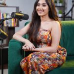 Jannat Zubair Rahmani Instagram - Less perfection, More authenticity ;) 💄 @shehzeenmakeupandhair Hair @hairloom_by_akanksha 👗 @stylemeupwith_ruchii Outfit @_jajoba_ Mumbai, Maharashtra