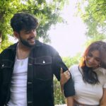 Jiya Shankar Instagram - Thankyou for showering all the love on our Track JUDAIYAAN .Go make your Reels on the official audio and we will share the best ones❤️🔥 Hi XYZ @jiyaashankarofficial 😂😘