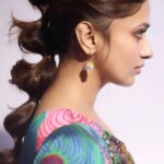 Jiya Shankar Instagram - What if you spot me somewhere would you stop to say hello or shy away ? 🥺