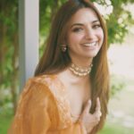 Jiya Shankar Instagram - Hella heart eyes for you 😍🥰 Photographer :@akshayphotoartist Outfit: @devnaagri Stylist: @anamikajain__ Jewellery- @gewelsbymona Location- @theforestclubresort @zuperhotels Artist Reputation Management : @oceanmediapr