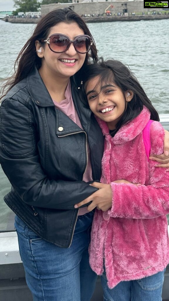 Juhi Parmar Instagram - So all of you were guessing away and here we are at a place that has been our bucket list from so long, USA it is.. 😁 Started with New York and we couldn’t be more excited! Lots more items to be ticked off our bucket list very soon, so are you ready to travel with us? #USAWithJSP #vacation #happy #excited #vacationmode #vacationtime #usa🇺🇸 #usa #statueofliberty #newyork #newyorkcity #travel #traveler