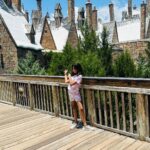 Juhi Parmar Instagram – The world of imagination and fantasy in which Samairra has spent upteen hours, the most awaited part of this vacation was spending time in Harry Potter World at Universal Studios. I was excited for her to see it and see her reaction and for her it was like actually being a part of Harry Potter, she just couldn’t believe it. It’s special when one can make dreams come true and for kids their world of imagination is so beautiful, I can’t share with you in words how beautiful it was to see Samairra’s world of imagination open up in front of her eyes! Truly magical 🧙‍♀️
#harrypotter #dreamcometrue #happy #grateful #checklist #excited Universal Studios Orlando