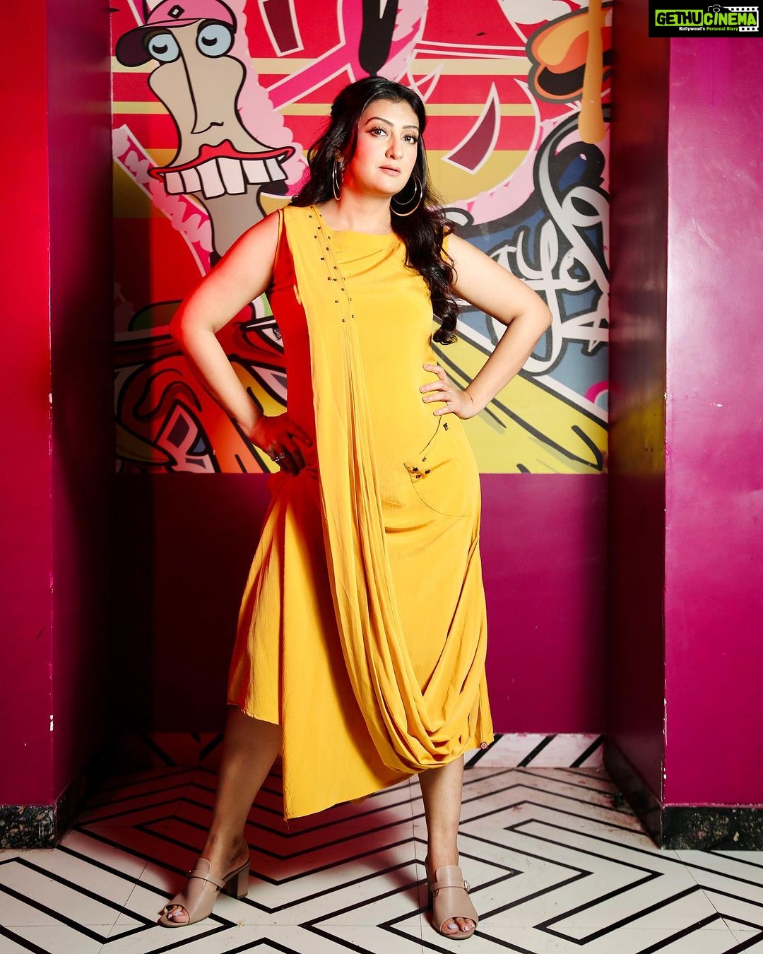 Juhi Parmar Instagram - Remember no matter how tough.. It’s easier to follow the flock and more challenging to stand your grounds! Opinions are opinions, stand true to yours and walk down that path less traveled because you believe in it..... #standtall #believer #believeinyourself #youareenough