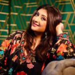 Juhi Parmar Instagram - No matter what the accessory remember nothing can be better than a smile! That shall always do the magic 😊 #selflove #selfcare #selflovequotes #smile #lookahead