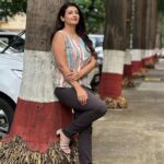 Juhi Parmar Instagram - The eyes see the dream, the will makes it happen! Believe in manifestation and create your own magic 🤞🏻 #manifest #youcan #beyou