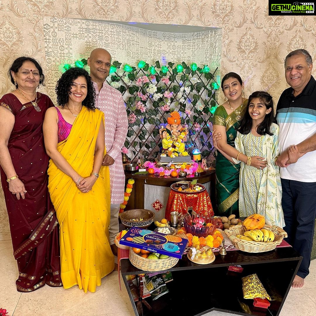 Juhi Parmar Instagram - Sharing glimpses of one of the most special days of the year at our home with all of you. The house lights up with smiles, eyes with excitement as we welcome our Ganesh Ji at home along with close friends and family visiting us! Memories which we cherish as they are framed in our hearts forever! Ganpati Bappa Morya #friends #smile #festival #festivetime #ganesh #ganeshchaturthi #together #positivity