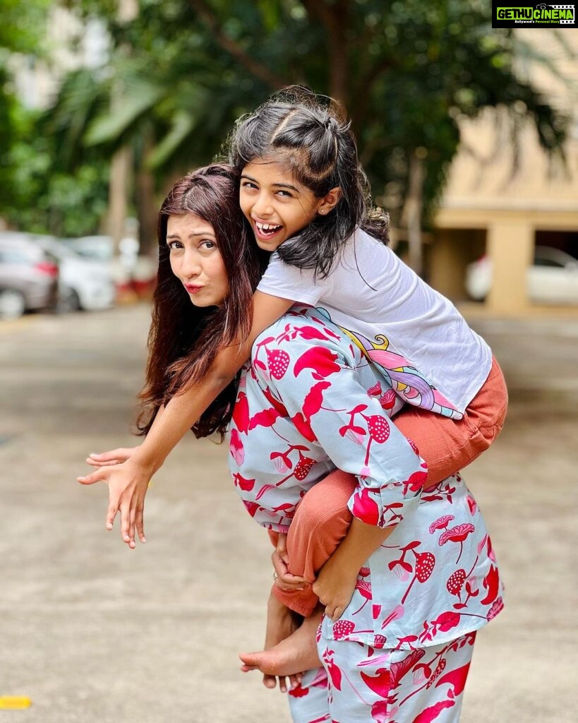 Juhi Parmar Instagram - My most favourite pictures are the ones where we are lost in our laughter and smiles! Its truly a blessing to giggle, laugh and enjoy the smallest treasures of life from your eyes my little Ginni! #love #loveyou #mylifeline #lifeline #mother #motherhood #motherdaughter