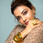 Kajal Aggarwal Instagram – A whole latte love & warmth 🤎
👔:#coachindia
Jewellery:@misho_designs
📸:@sagarmakwana20
💄:@fab_beauty___
💇♀️:@arvindkumarr_hair
Studio:@thehoneststudios
Fashion Stylist:@anjalibiyani_
Edited by:@dawoodmanikiya