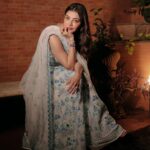 Kajal Aggarwal Instagram - Little Mermaid but make it desi, we said 🧜‍♀️ 💙✨ . . . Wearing : @anitadongre ❤️ Jewels : @shobhashringar ✨️