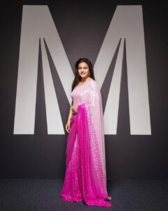 Kajol Instagram - #Throwback to @manishmalhotra05’s  big night.. 
A fabulous collection and a well deserving round of applause for his completing 18 years as a label and lots more to go… 
kudos 👏👏👏👏👏