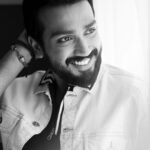 Kalidas Jayaram Instagram - Photographer - @anjana_ranjan_ Stylist - @swanand.joshii Makeup - @blendingiscardio Hair - _hair.me.out._